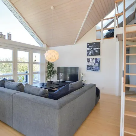 Two-bedroom Holiday In