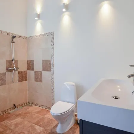 Semesterbostad Two-bedroom Holiday In