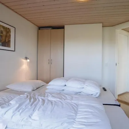 Two-bedroom Holiday In Semesterbostad *