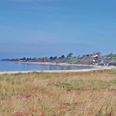 Semesterbostad Two-bedroom Holiday In
